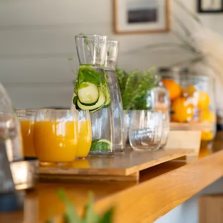 Отель Tara's Zrnovo